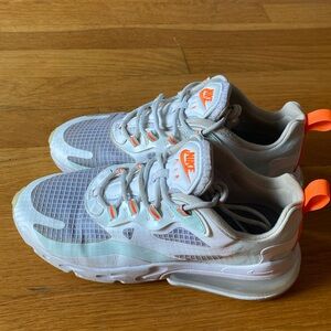 Nike Air Max 270 React Shoes🧡
